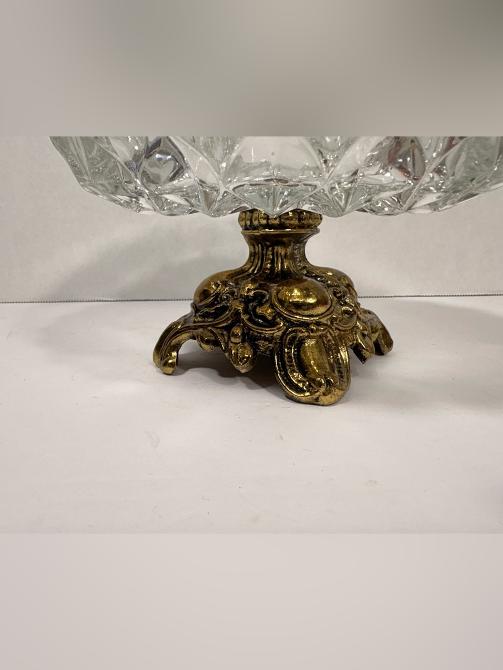 Vintage Crystal Gold Pedestal Ashtray Hollywood Regency - Picture 5 of 10